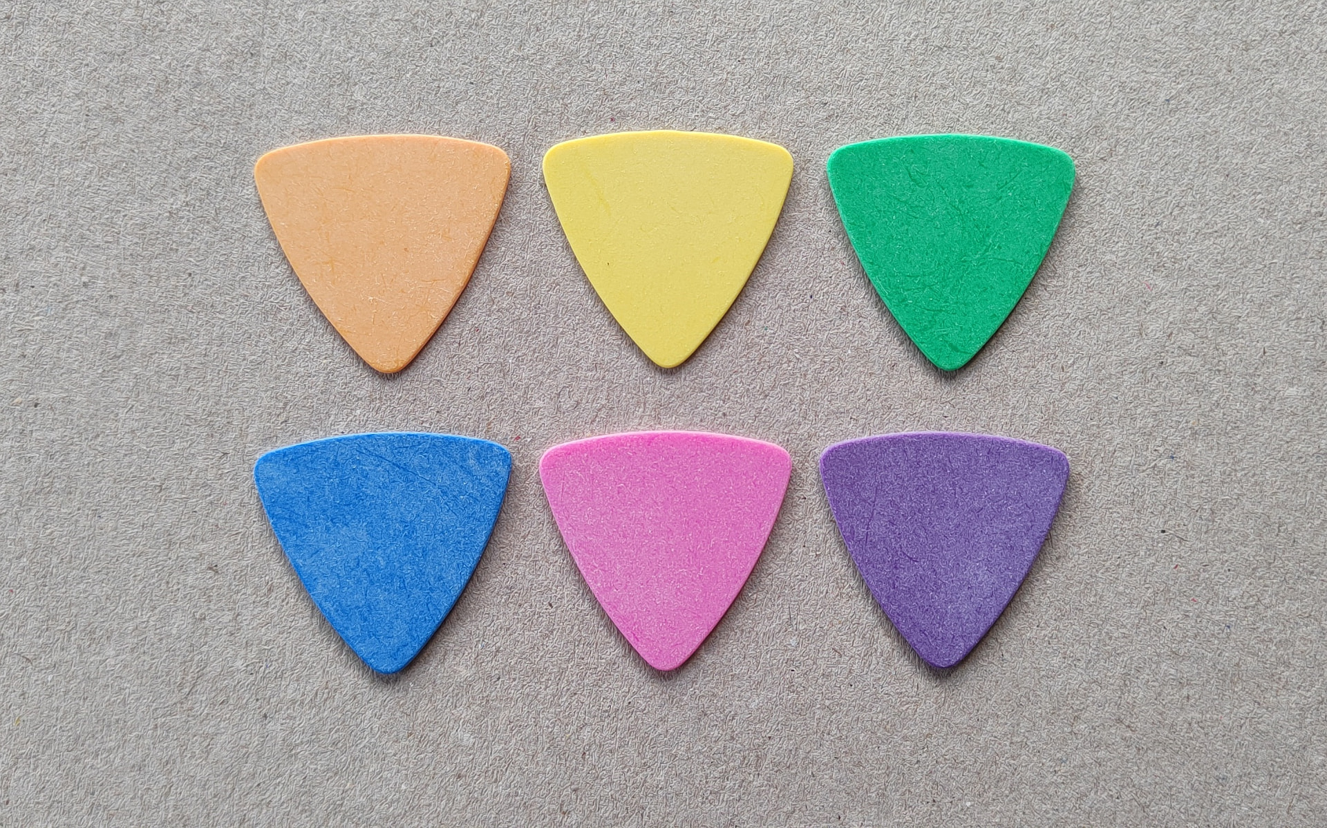 Triangle — Colours